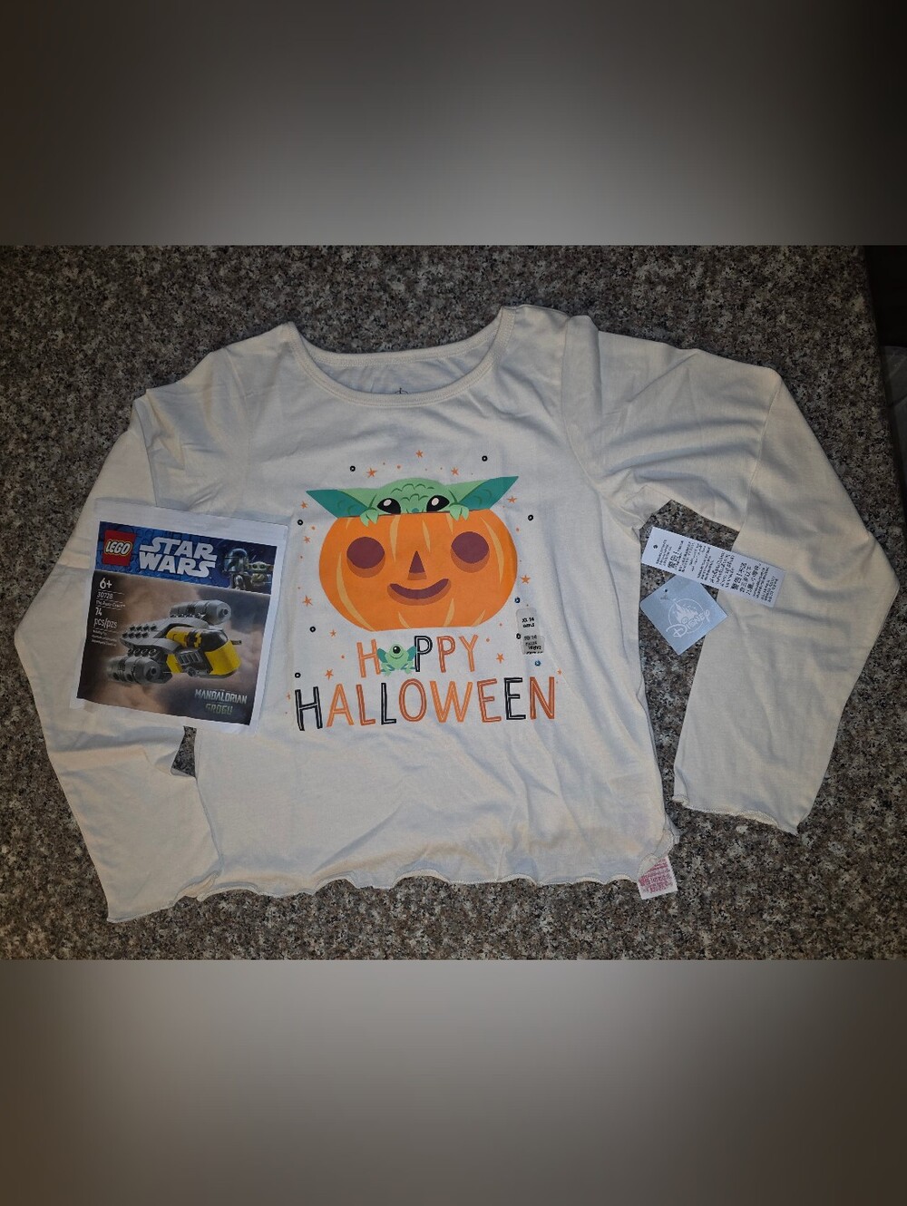 Star Wars The Mandalorian Grogu Shirt & Legos